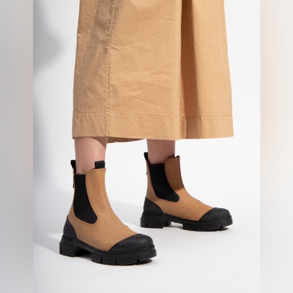 Ganni Two Tone Chelsea Boots